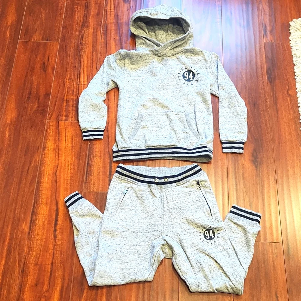 H&M Boys Tracksuit Set Hoodie & Sweatpants size 8-10Y